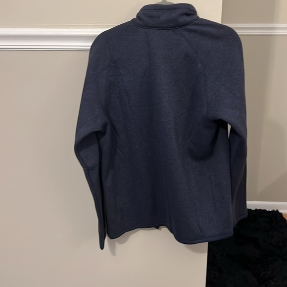 Patagonia navy blue jacket - Picture 2 of 3